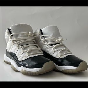 Air Jordan 11 Retro Concord 2011 (GS)